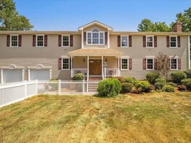 4 bedroom, Rochester MA 02770 105533338