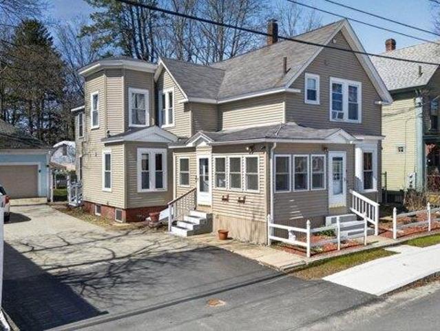 4 bedroom, Rochester NH 03867 105548892