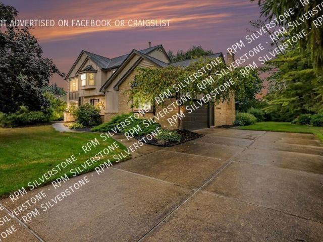 4 bedroom, Rochester Hills MI 48309 105212313