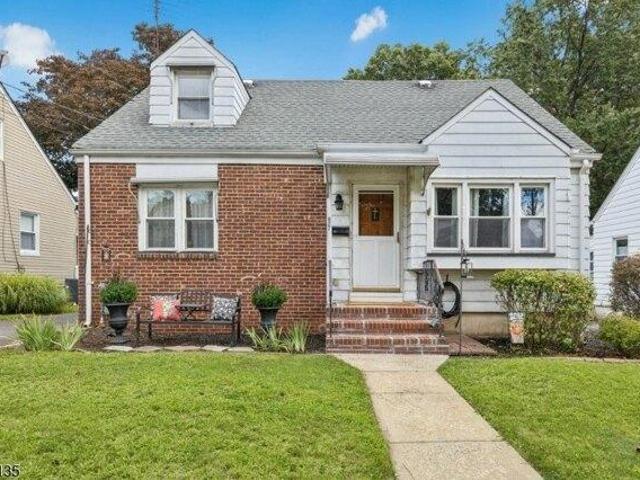 4 bedroom, Roselle Park NJ 07204 105207170
