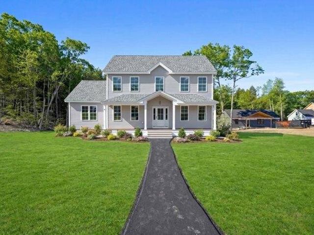 4 bedroom, Raymond NH 03077 104264606