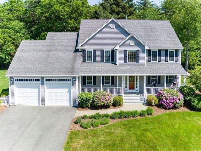 4 bedroom, Raynham MA 02767 105385855