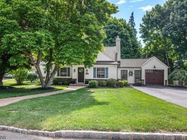 4 bedroom, Randolph NJ 07869 105231952