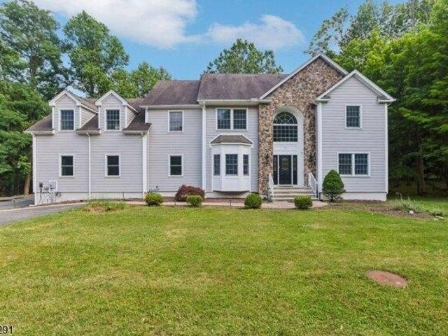 4 bedroom, Randolph NJ 07869 105232357