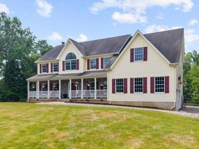 4 bedroom, Raritan NJ 08822 105290337