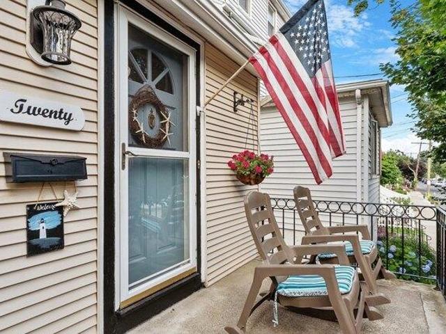 4 bedroom, Revere MA 02151 105418202
