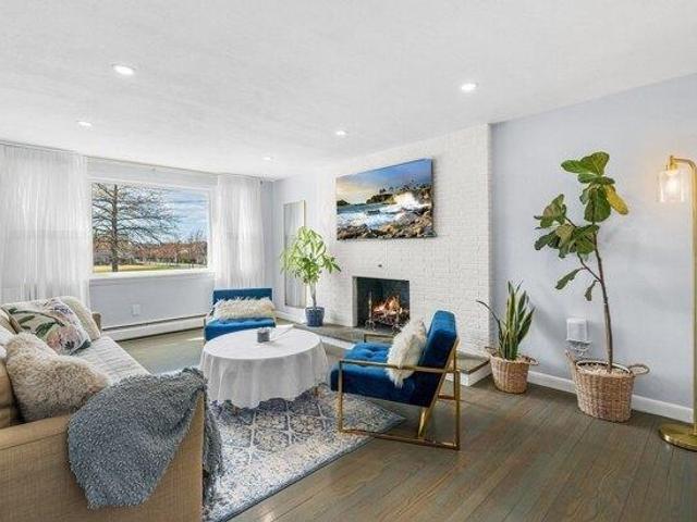 4 bedroom, Revere MA 02151 105630228