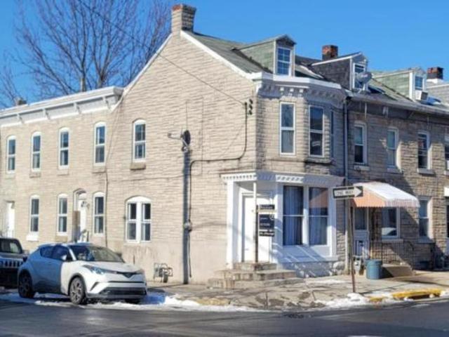 4 bedroom, Reading PA 19602 106109243