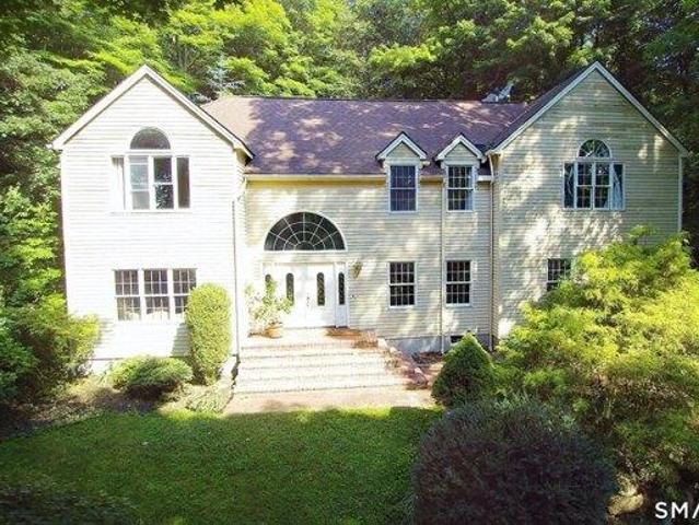 4 bedroom, Redding CT 06896 105550838