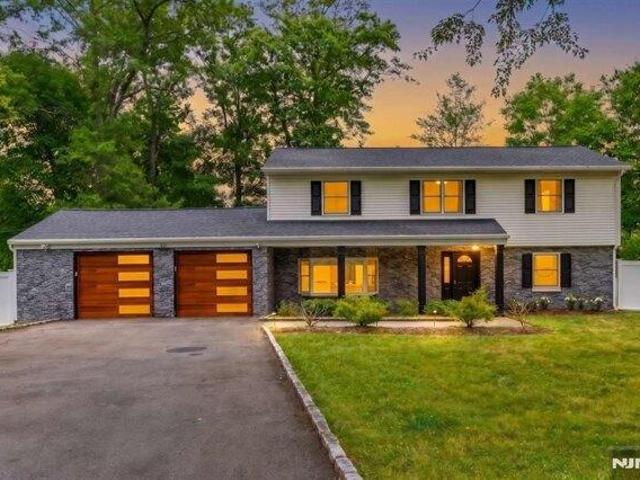 4 bedroom, River Vale NJ 07675 105232969