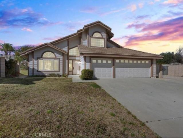 4 bedroom, Riverside CA 92506 LS102517217