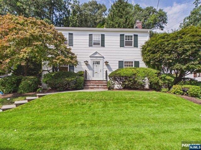 4 bedroom, Ridgewood NJ 07450 105553354