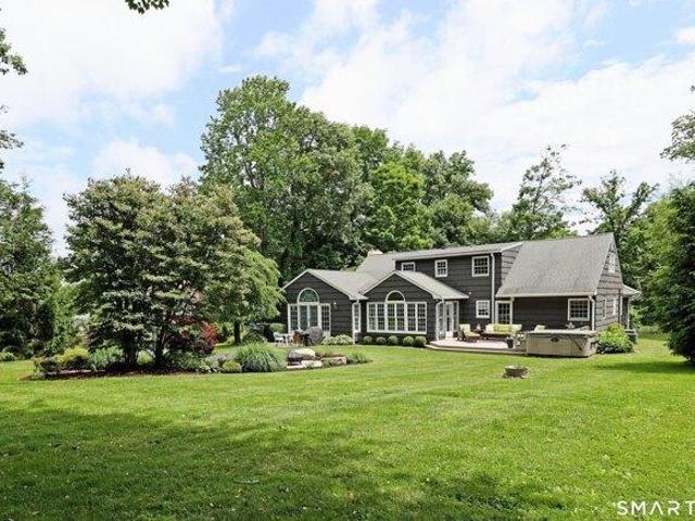 4 bedroom, Ridgefield CT 06877 104851360