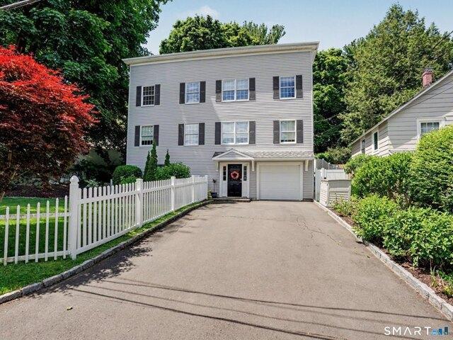 4 bedroom, Ridgefield CT 06877 104853649