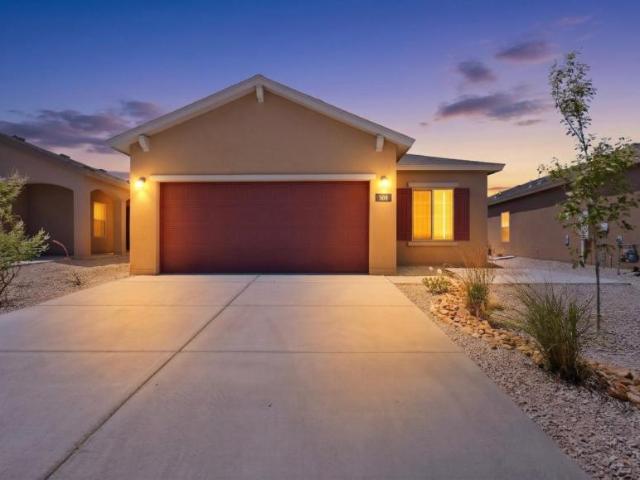4 bedroom, Rio Rancho NM 87124 105196023