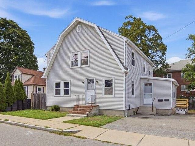 4 bedroom, Woburn MA 01801 105548027