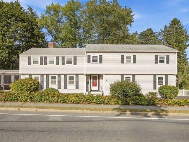 4 bedroom, Woburn MA 01801 105549548