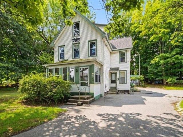 4 bedroom, Woburn MA 01801 105614304