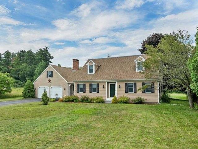 4 bedroom, Wolfeboro NH 03894 104835255