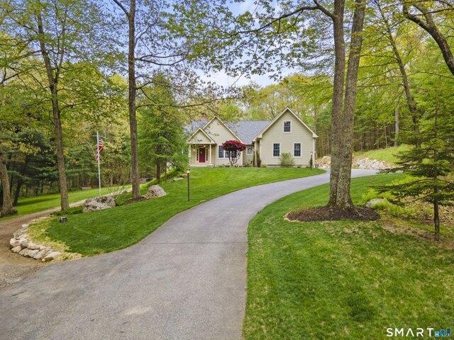 4 bedroom, Woodstock CT 06281 104477429