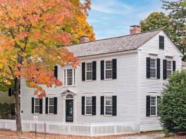 4 bedroom, Woodstock VT 05091 105628807