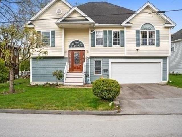 4 bedroom, Worcester MA 01604 104443798