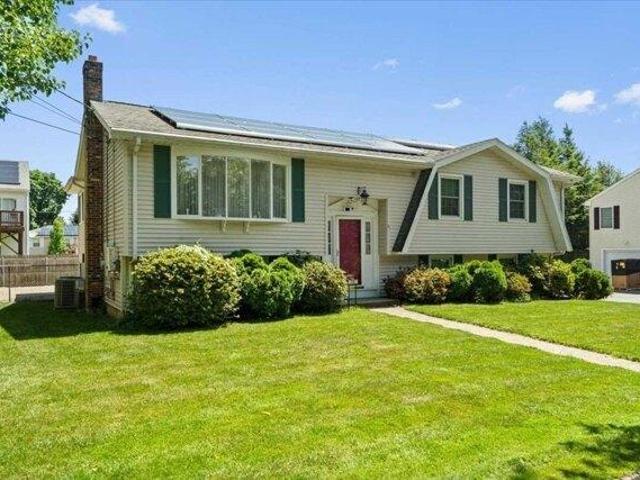 4 bedroom, Worcester MA 01604 104512916