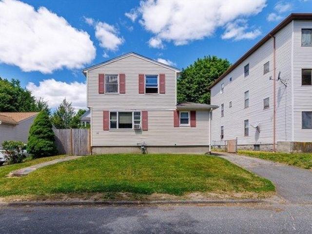 4 bedroom, Worcester MA 01604 104515104