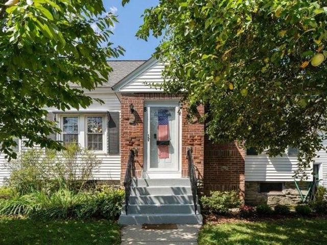 4 bedroom, Worcester MA 01602 105417081