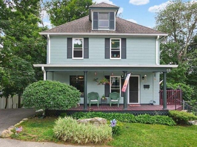 4 bedroom, Worcester MA 01603 105384963
