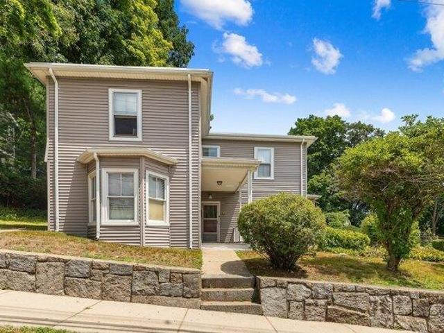 4 bedroom, Watertown MA 02472 105494159