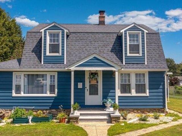 4 bedroom, Watertown CT 06779 104567494