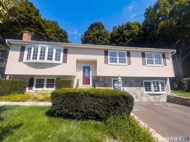 4 bedroom, Watertown CT 06779 105497039
