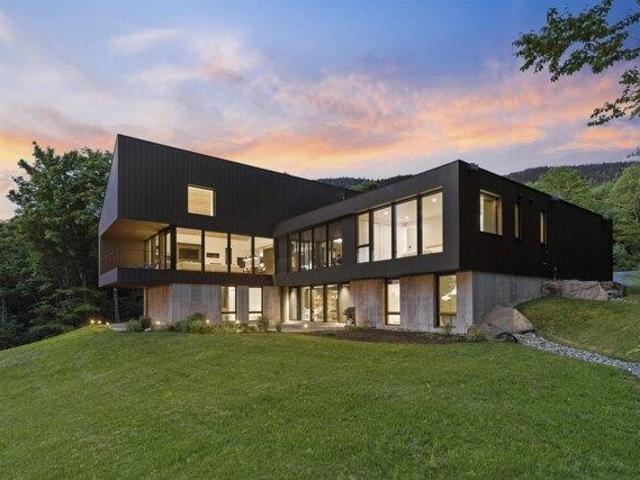 4 bedroom, Waterbury VT 05677 104757420