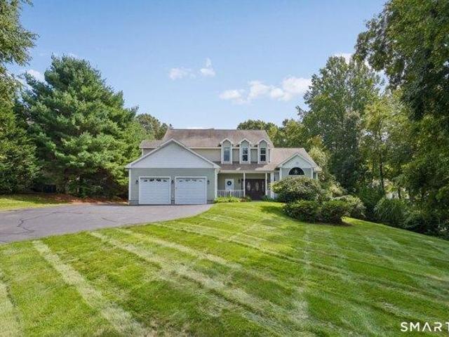 4 bedroom, Waterford CT 06375 105721729