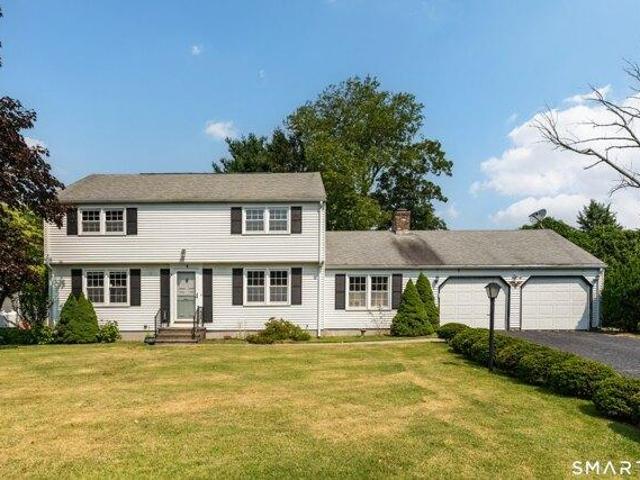 4 bedroom, Waterford CT 06385 104898473