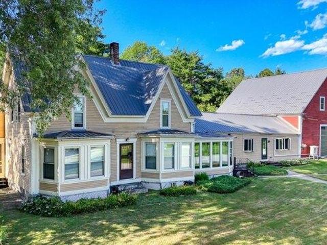 4 bedroom, Wayne ME 04284 105788898