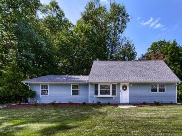 4 bedroom, Wayne NJ 07470 105232402