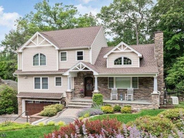 4 bedroom, Wayne NJ 07470 105233488