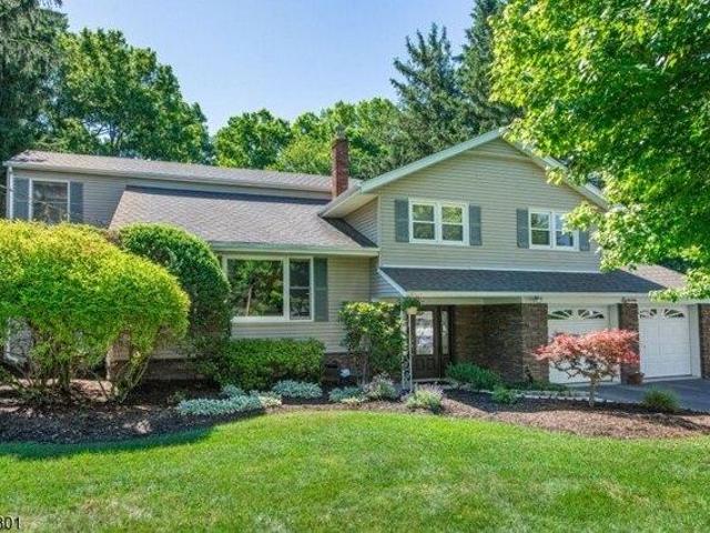 4 bedroom, Wayne NJ 07470 103620511