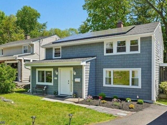 4 bedroom, Waldwick NJ 07463 105231385