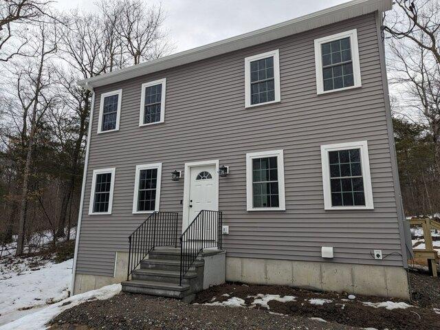 4 bedroom, Wales MA 01081 105576728