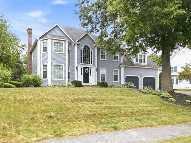 4 bedroom, Walpole MA 02032 105512464