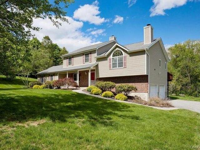 4 bedroom, Wappingers Falls NY 12590 105290866