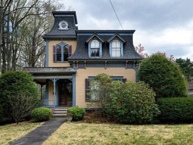 4 bedroom, Ware MA 01082 105494481