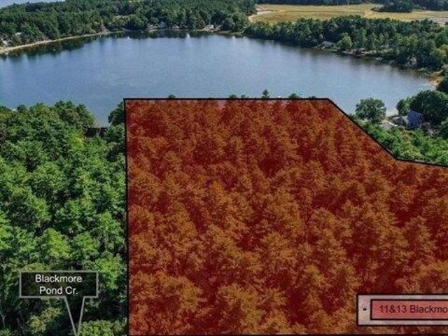 4 bedroom, Wareham MA 02576 105548203