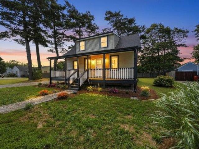 4 bedroom, Wareham MA 02532 105533077