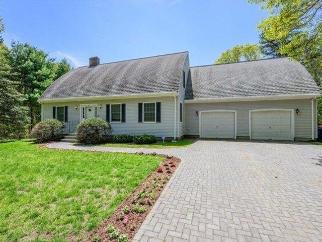 4 bedroom, Wareham MA 02538 104849121