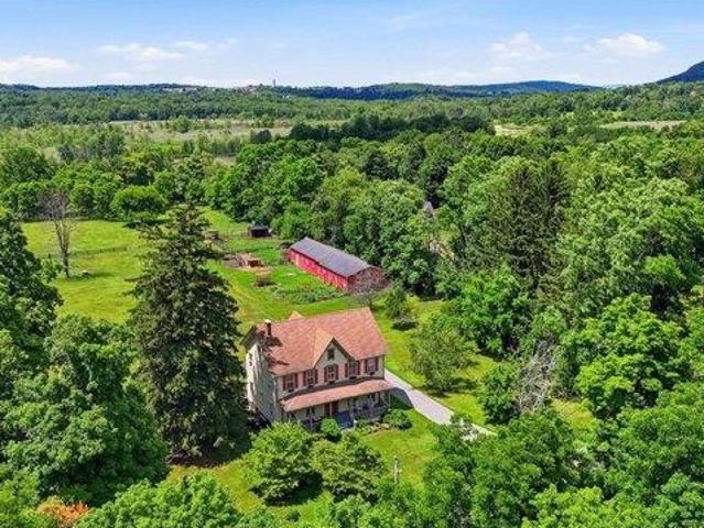 4 bedroom, Warwick NY 10990 105274983