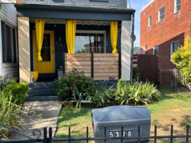 4 bedroom, Wash DC 20011 105845349